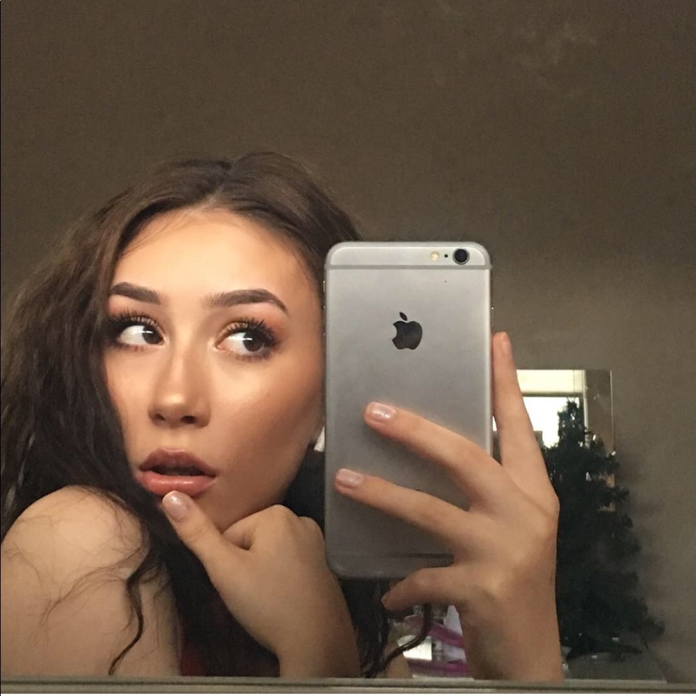 Meet your Posher, Faith